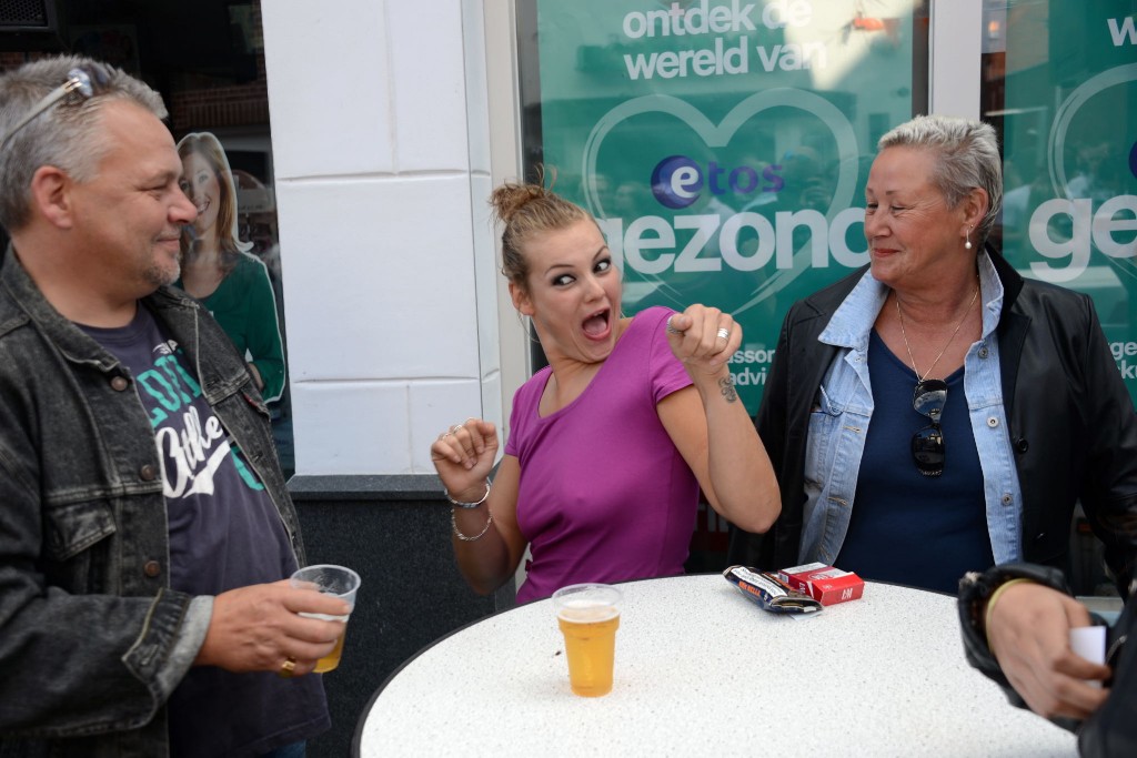 ../Images/Donderdag kermis 068.jpg